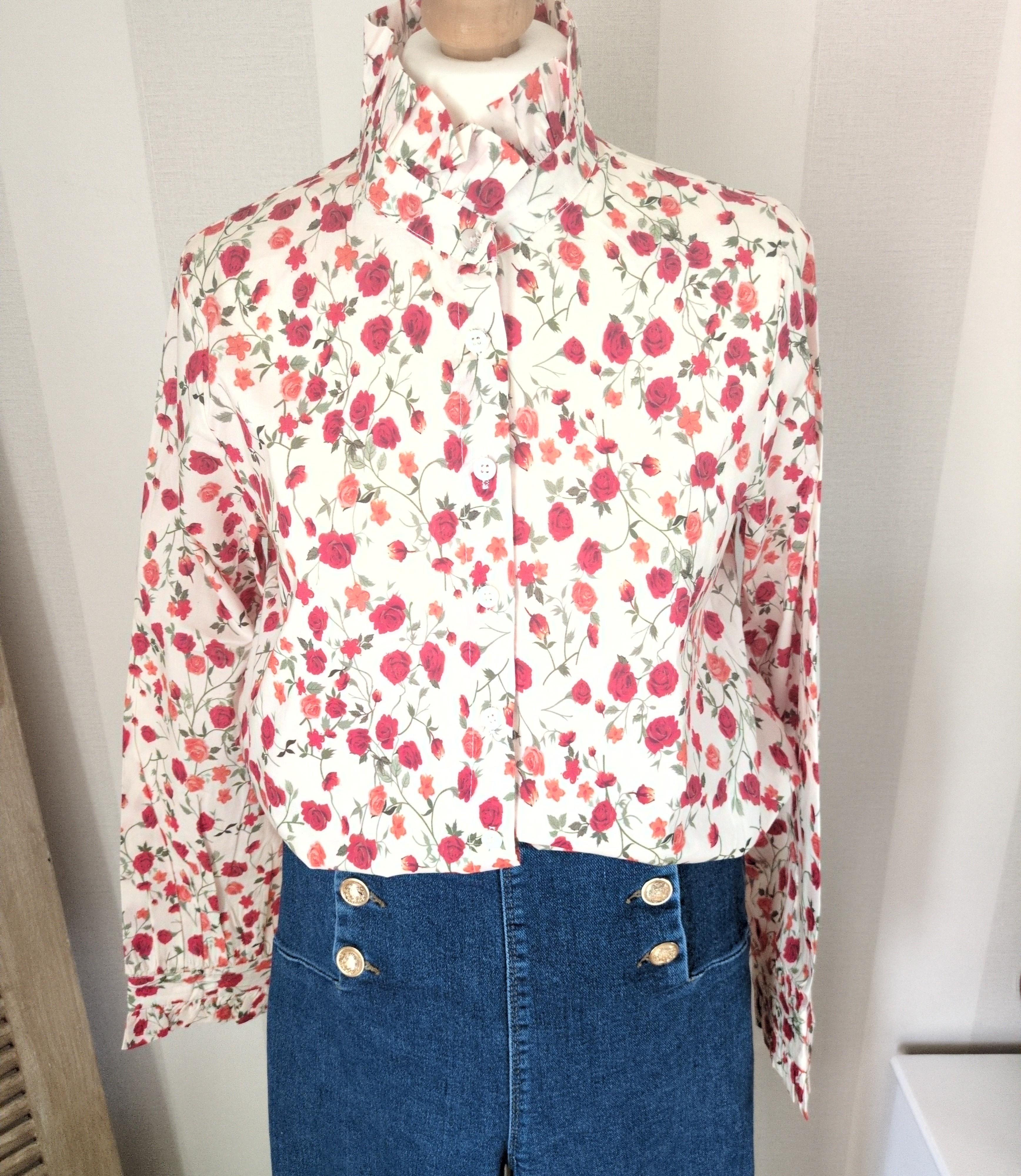 Chemisier Fleurs Rouges Oranges Coton - Col Victorien Romantique