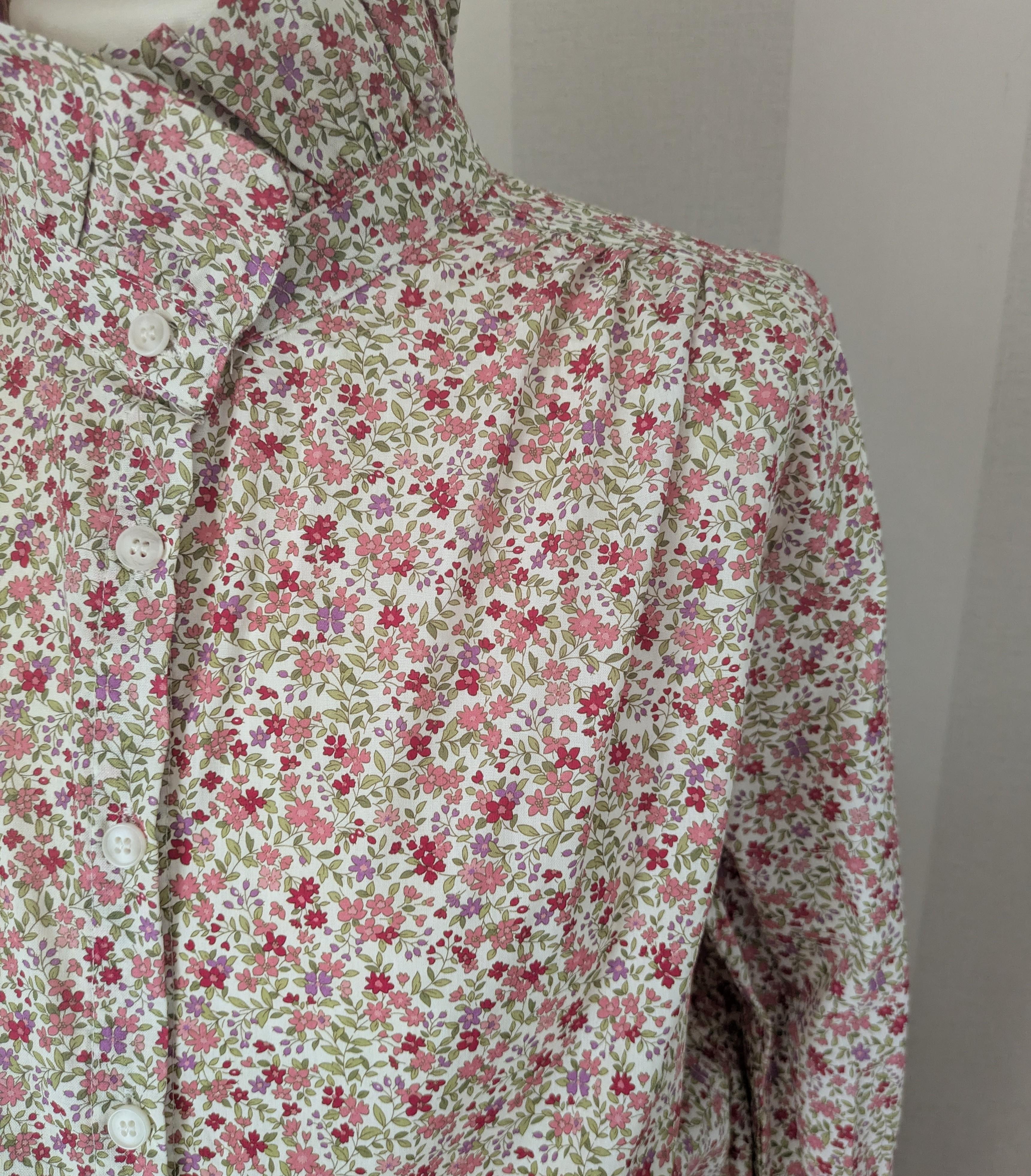 Chemisier Liberty Rose Coton - Col Victorien Volants Romantique