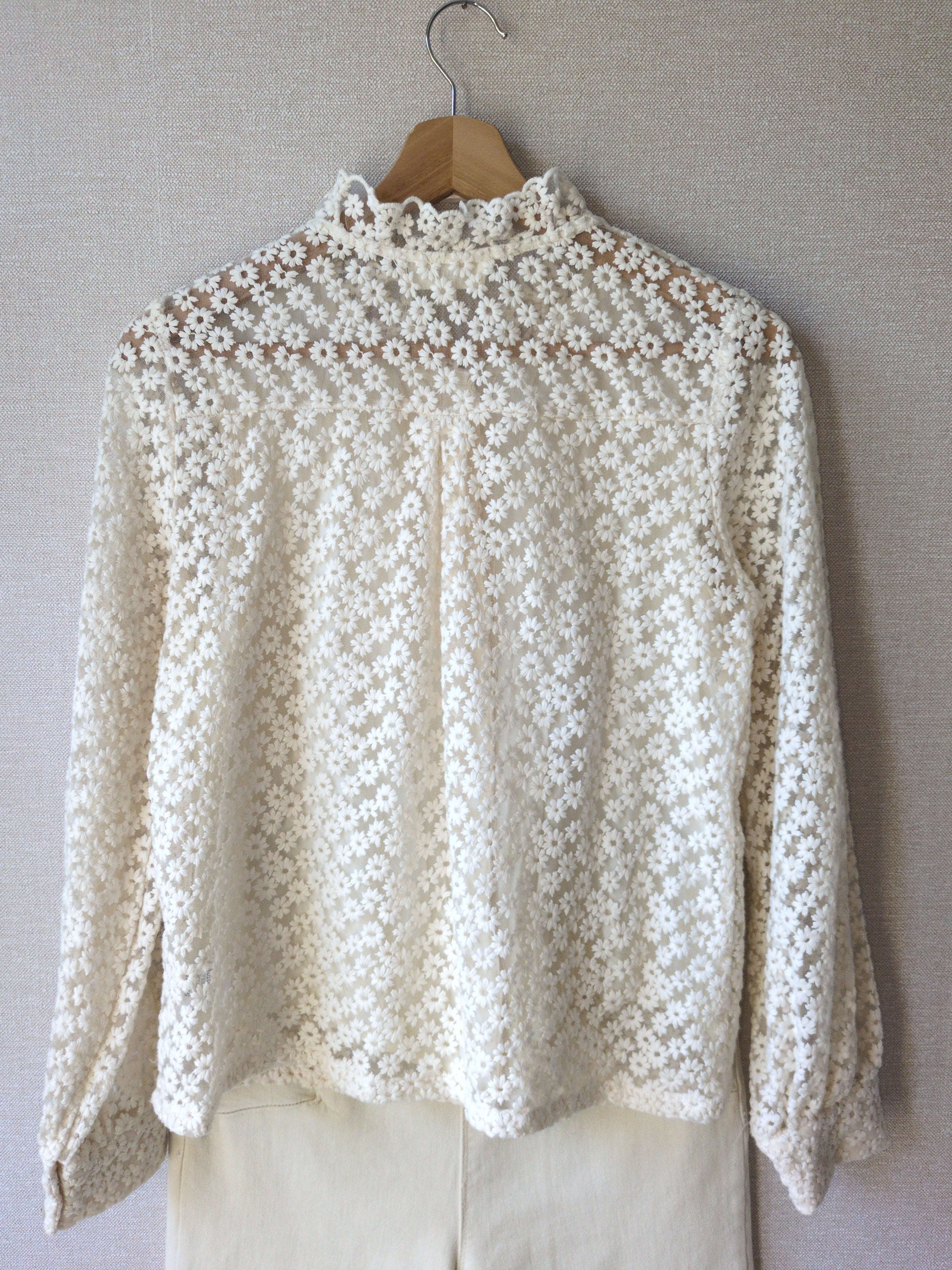 Blouse en dentelle Charlior – Taille S